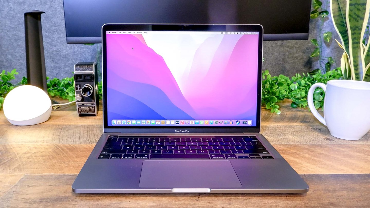 5 Kelebihan MacBook Pro 13 2022 yang Ditenagai Chip M2
